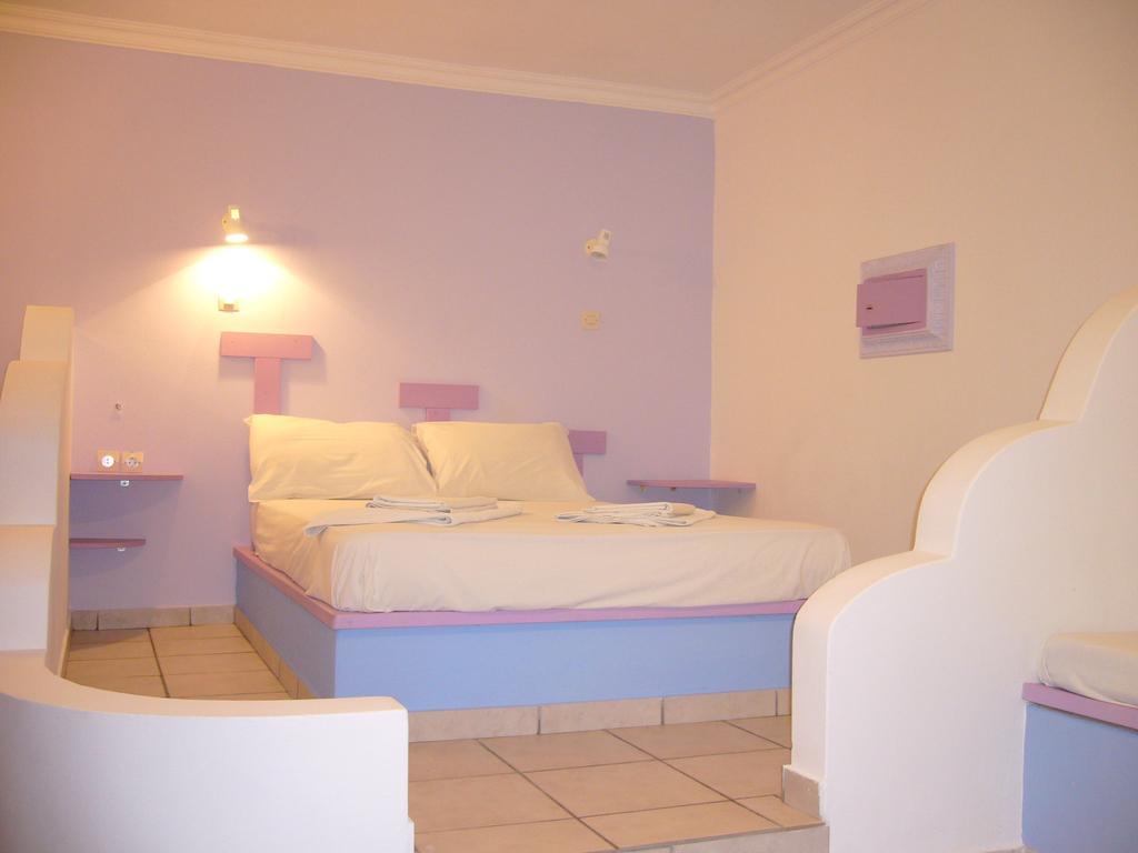 San Efrem Aparthotel Периса Екстериор снимка